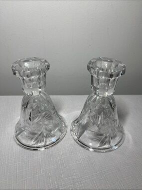 Vintage crystal candle holders pinwheel pattern bell-shaped candlestick holders
